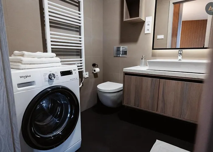 Ah Albelli Ii Free Parking *